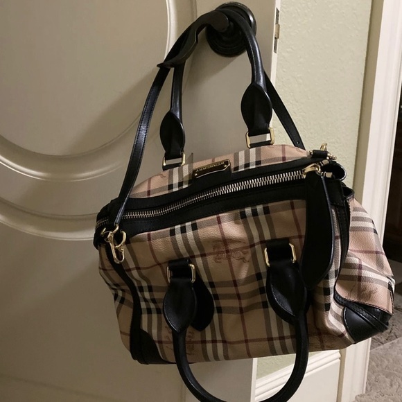 Burberry Authentic Women’s Bag/Purse - Picture 1 of 9